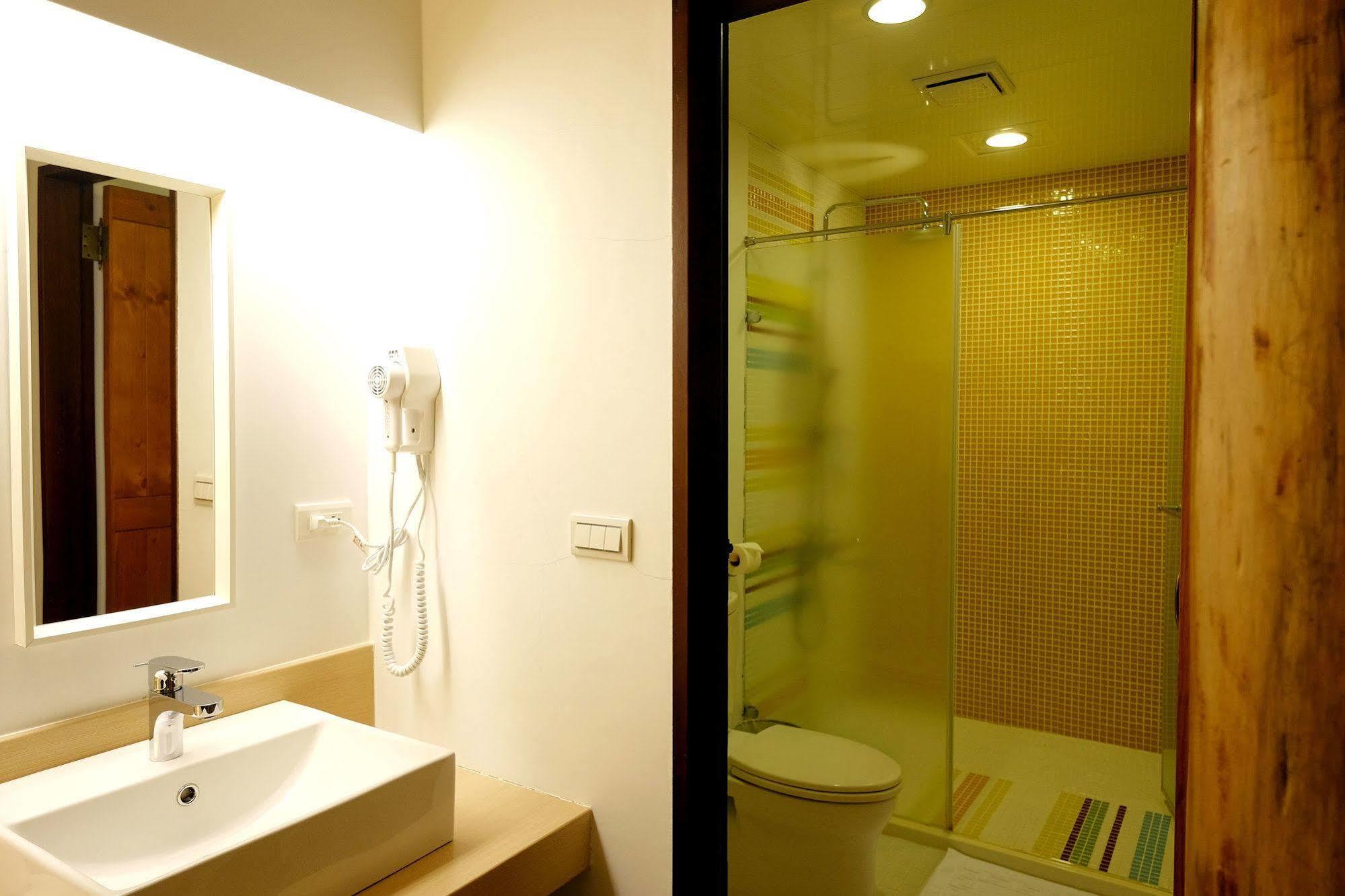 Shire Homestay Луодонг Екстериор снимка