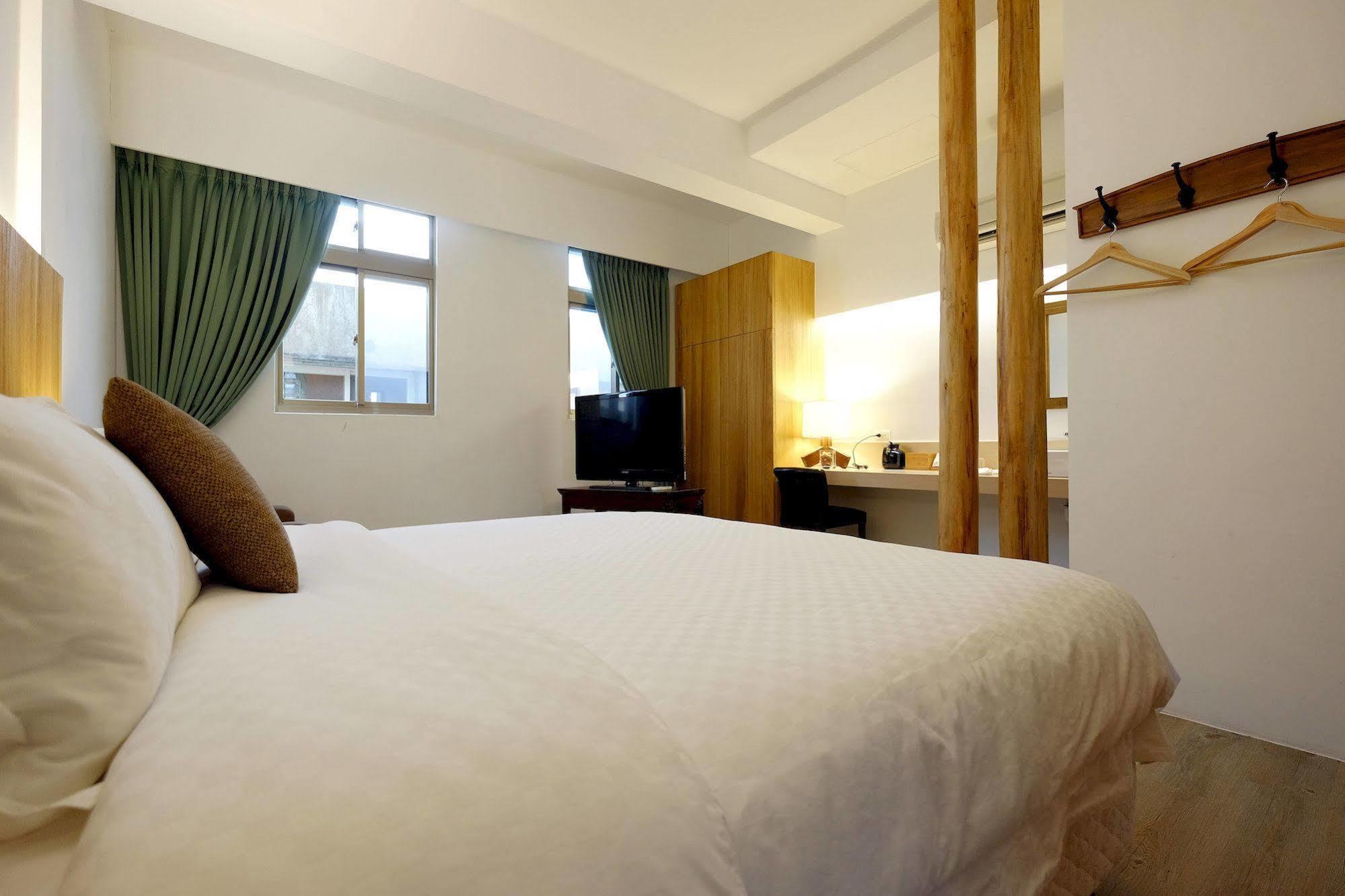 Shire Homestay Луодонг Екстериор снимка
