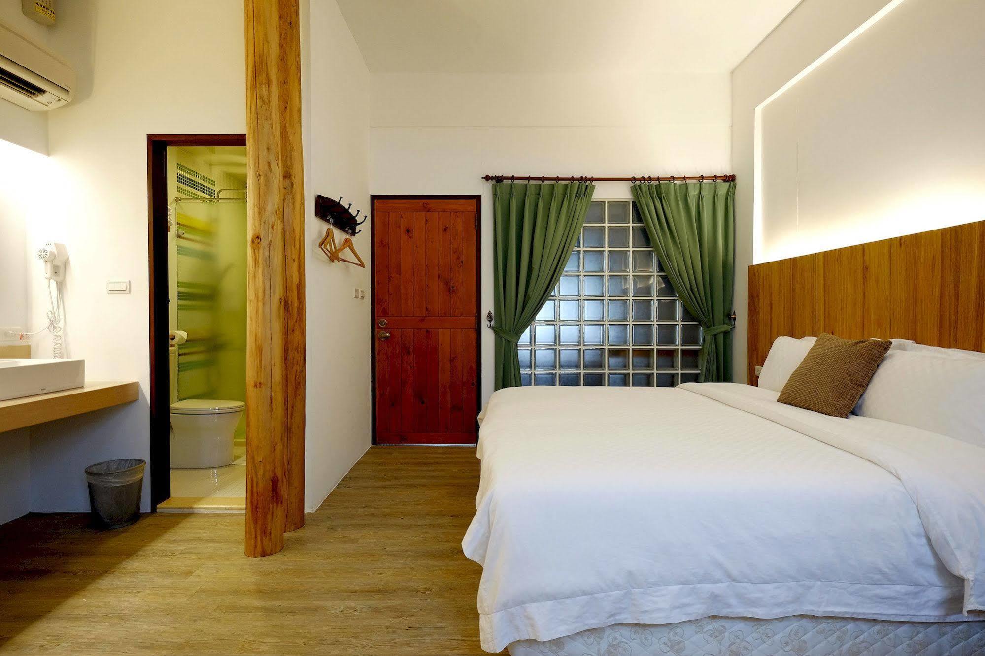 Shire Homestay Луодонг Екстериор снимка